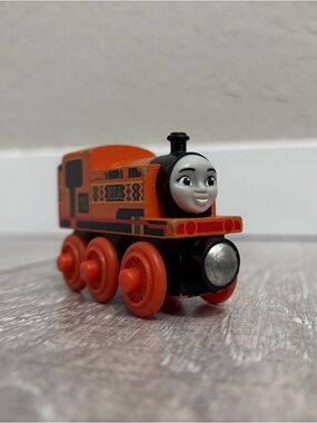 Wooden Nia GGG31 - Thomas & Friends
